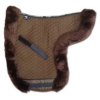 Engel Sheepskin GP Numnah – Full Lining & Full Rolled Edge