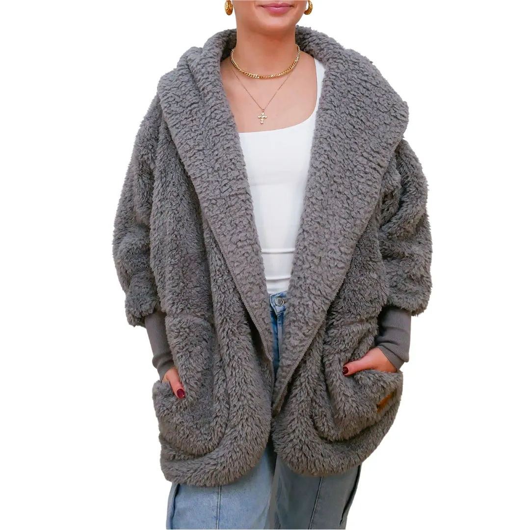 GREY KITTEN SHERPA WRAP