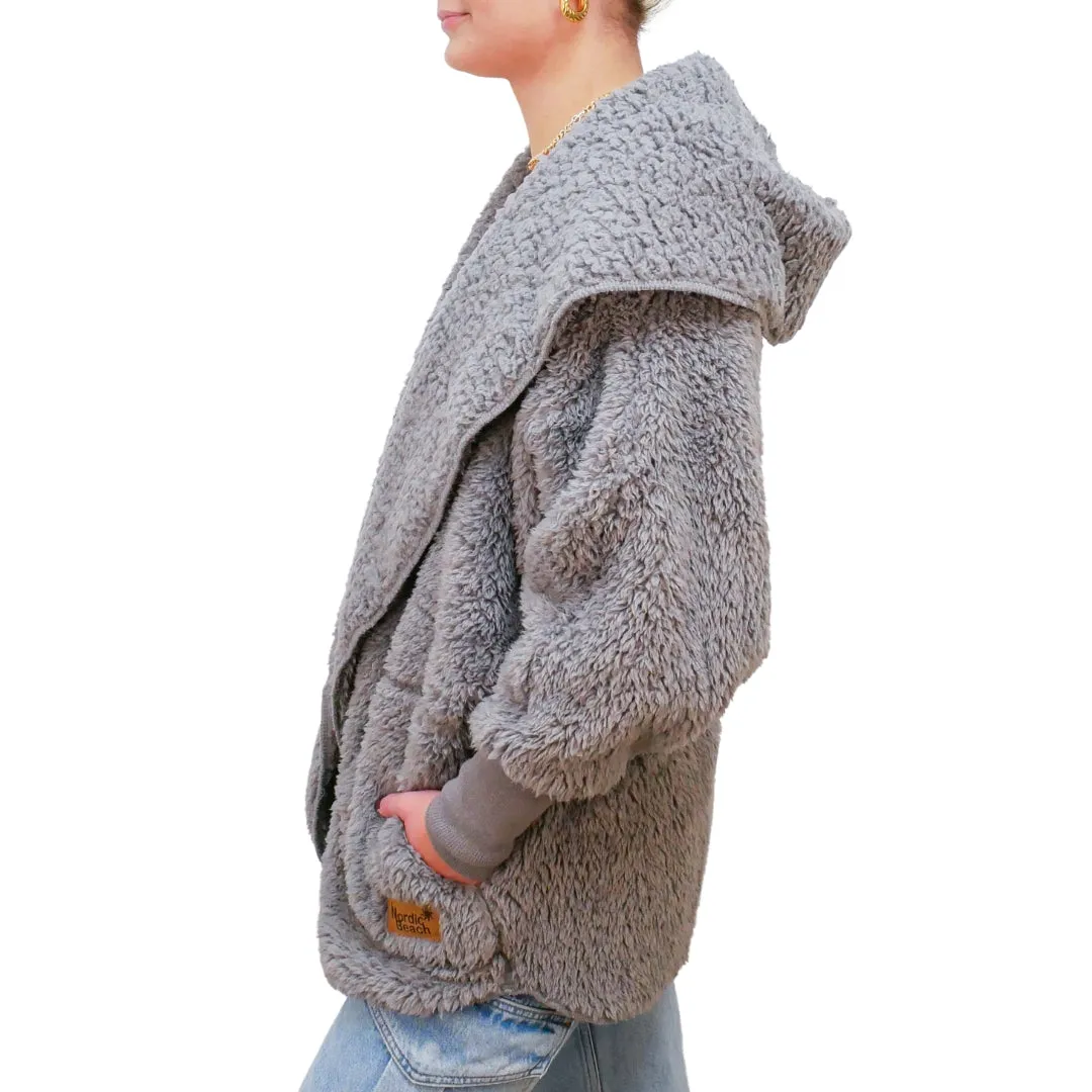 GREY KITTEN SHERPA WRAP