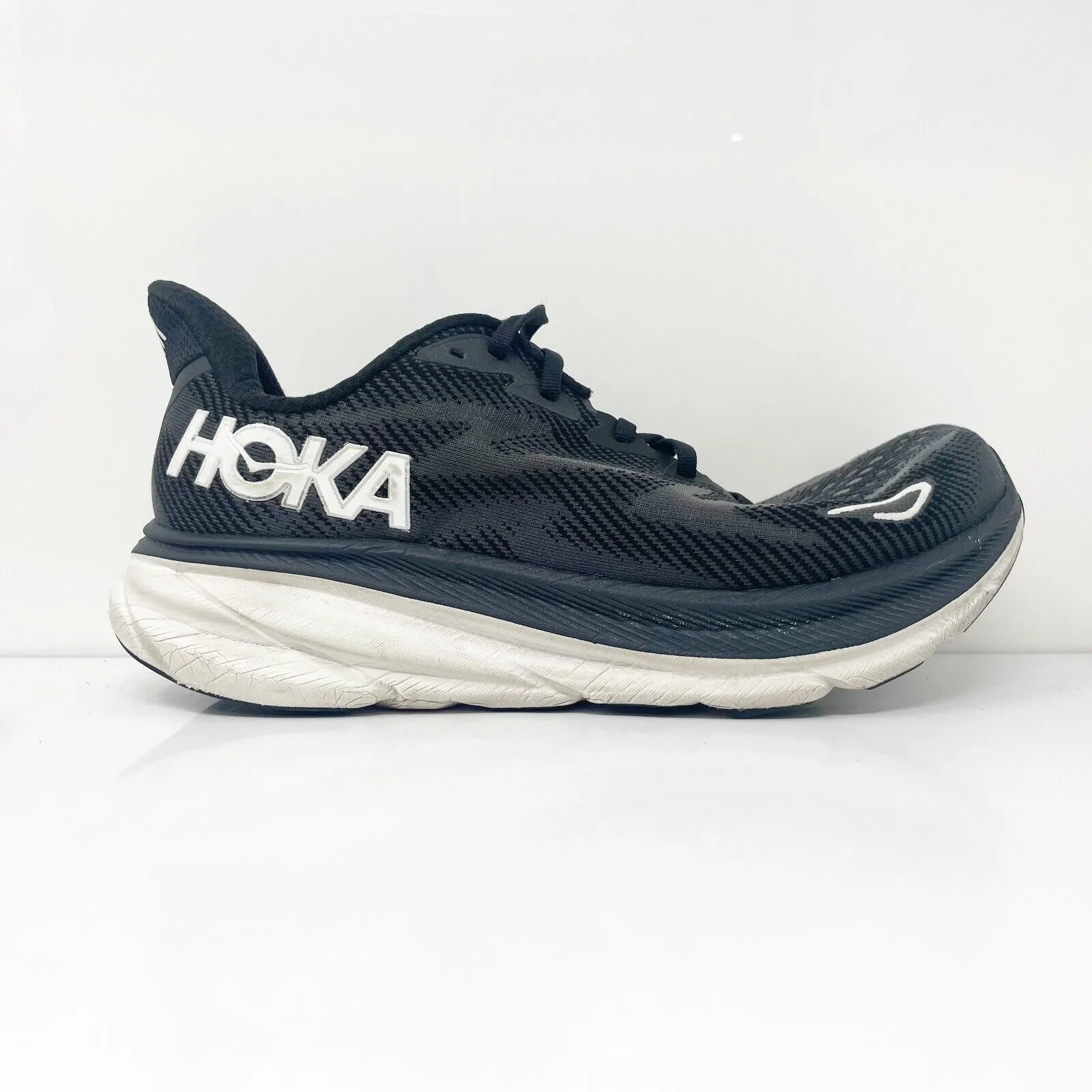 Hoka One One Mens Clifton 9 1132210 BWHT Black Running Shoes Sneakers Size 10 2E