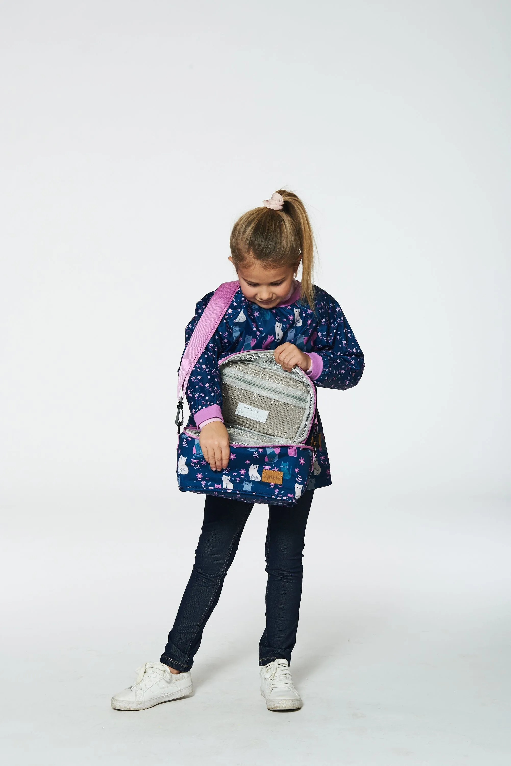 Lunch Box Navy Blue Printed Kitten