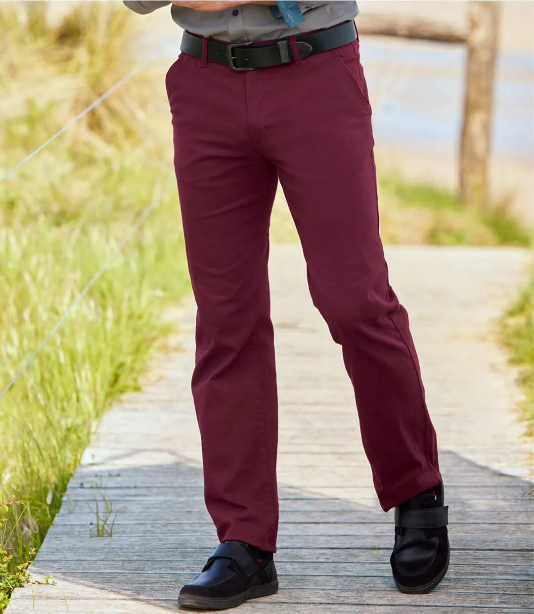 Men's Burgundy Stretch Chinos 