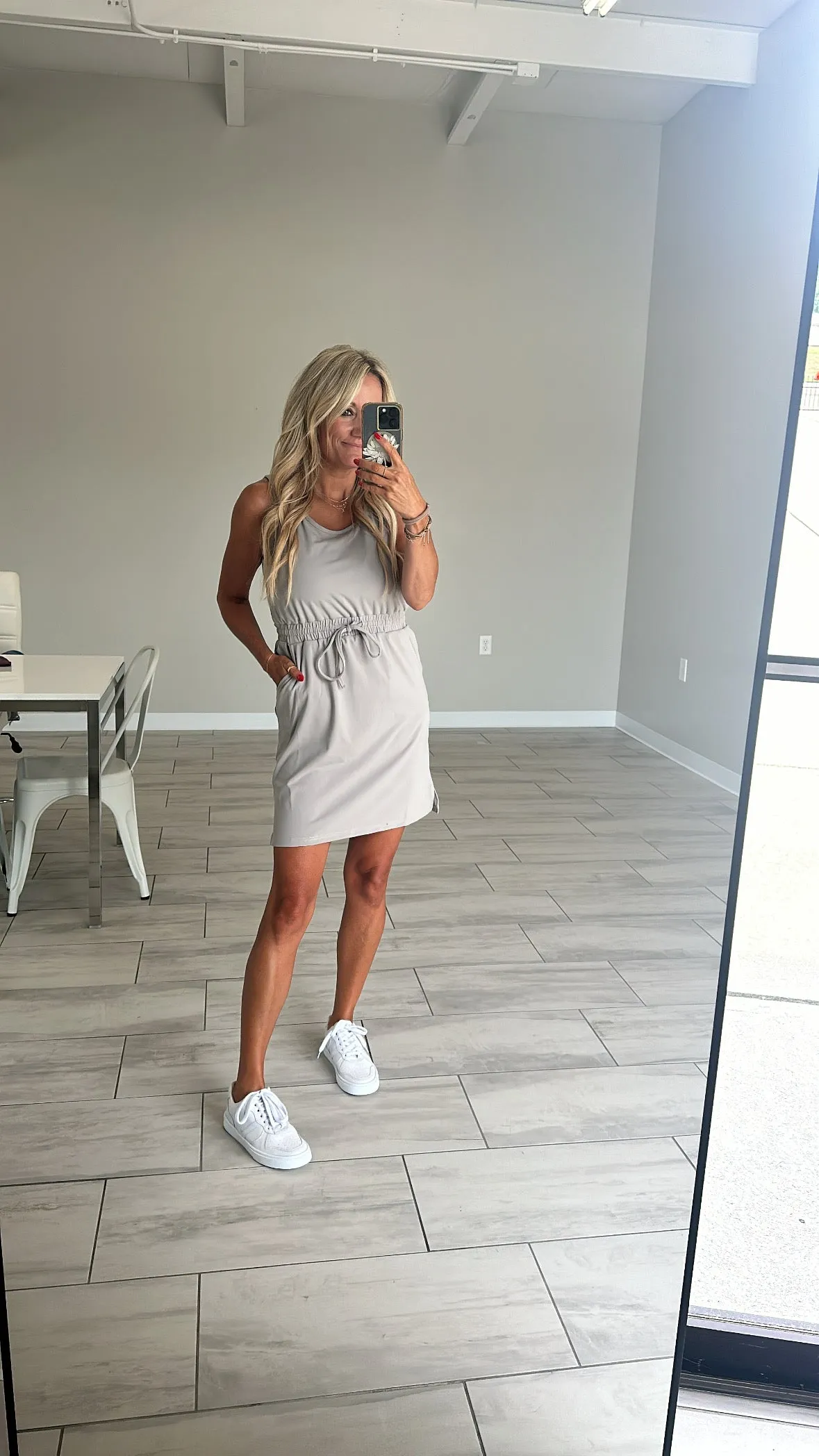 SALTY WAVE SOPHIA EVERYDAY TANK DRESS | LIGHT GREY