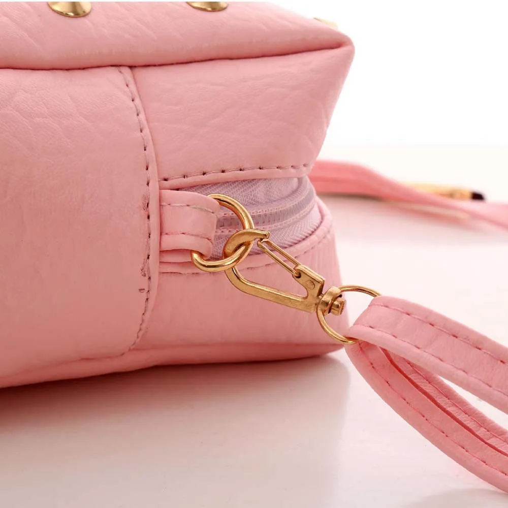 Women's Bag Ladies Cute Messenger Bags Rivet Shoulder Bag PU Leather Crossbody Messenger Bolso